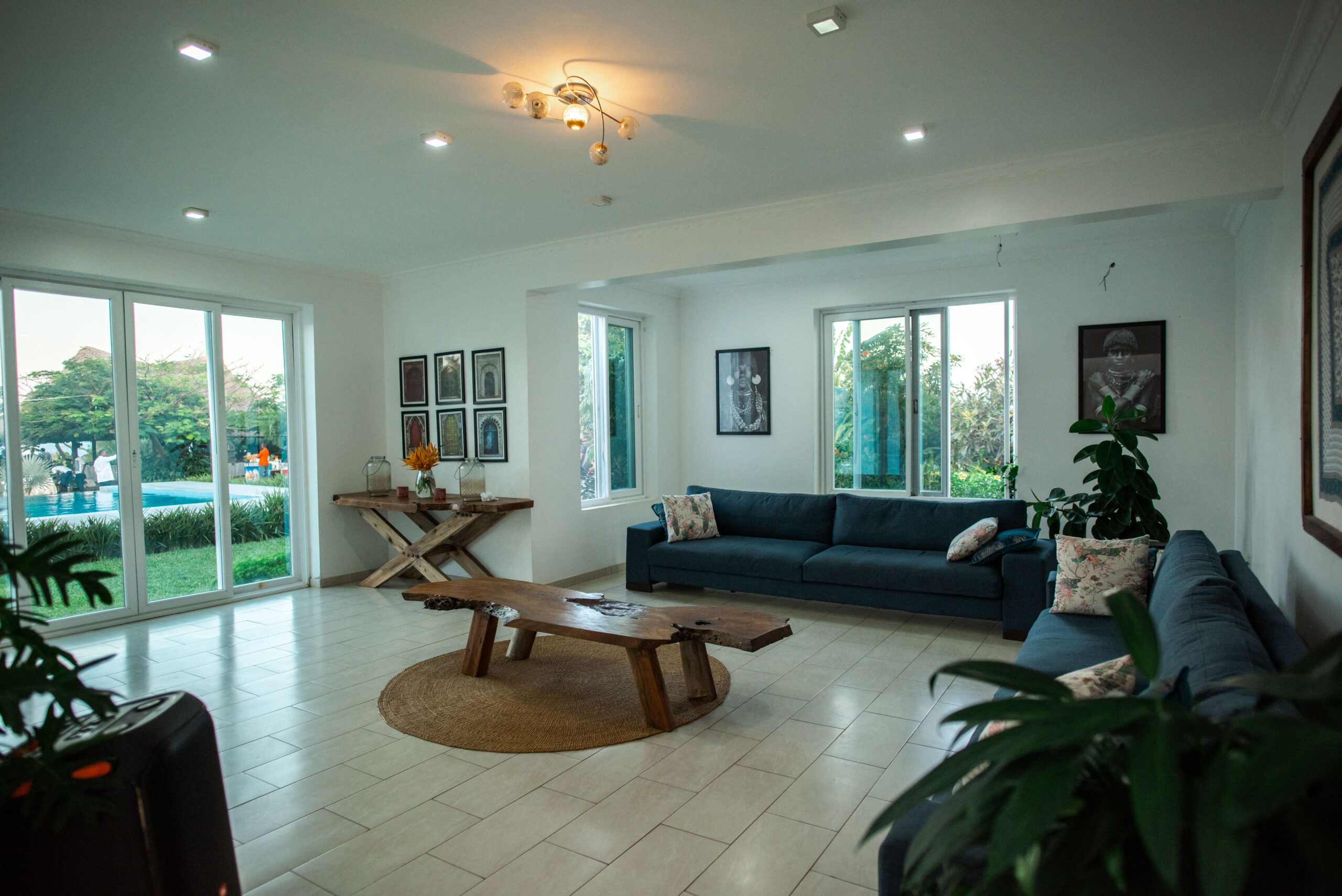 Gallery – White Beach House
